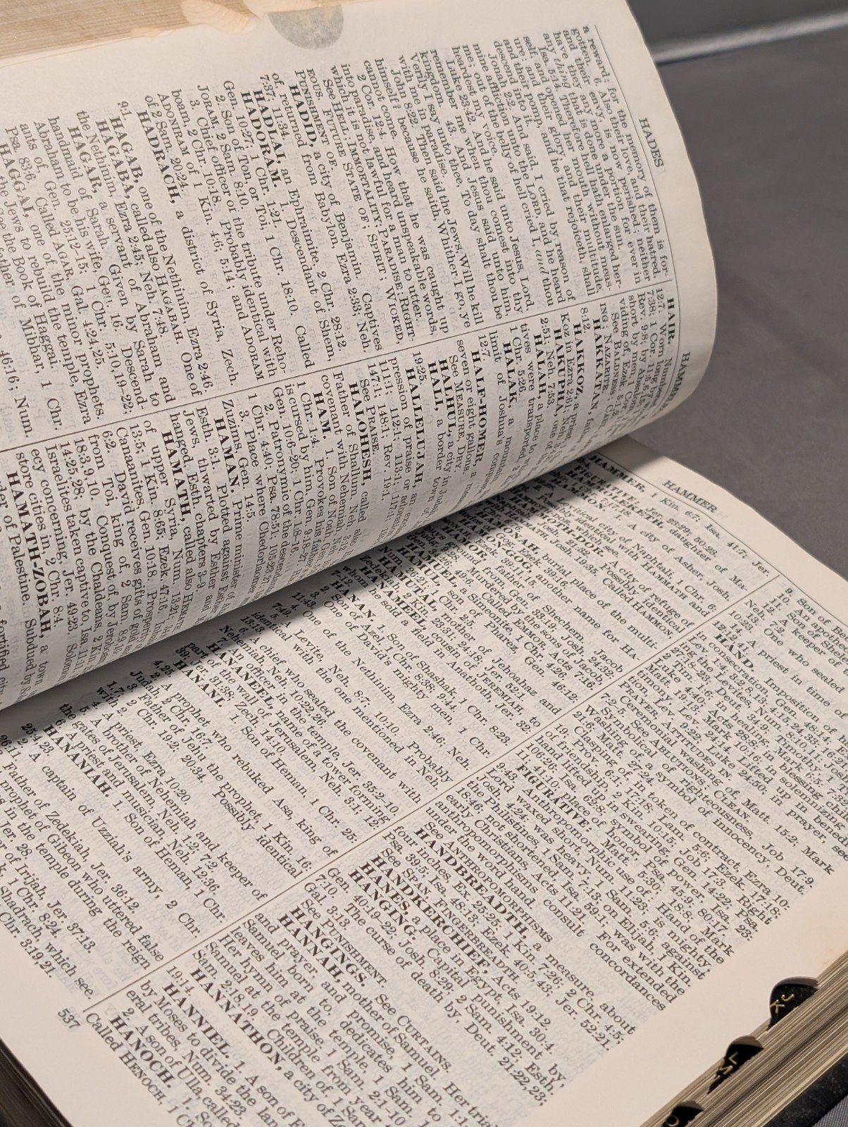Nave’s Topical Bible Digest Black Leather Bound Thumb Indexed 1962 Southwestern