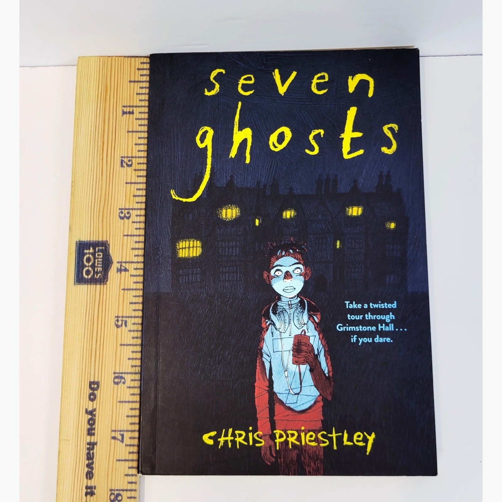 Seven Ghosts Book Kids Book Dyslexia Friendly Horror Union Square Kids