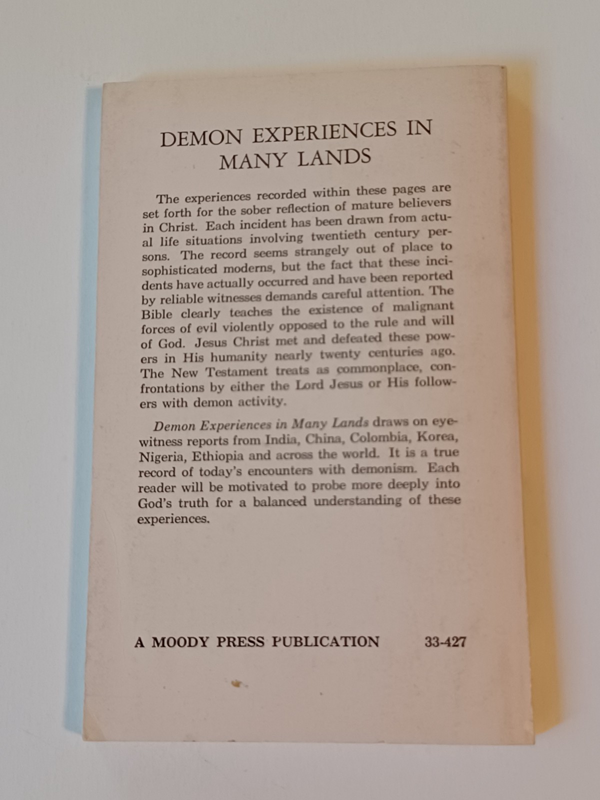 DEMON EXPERIENCES IN MANY LANDS Strange Occurrences PB Moody Press 1960