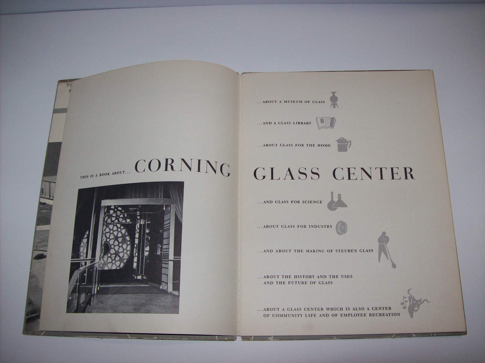 CORNING GLASS CENTER, 1952, Vintage Visitor Souvenir Book