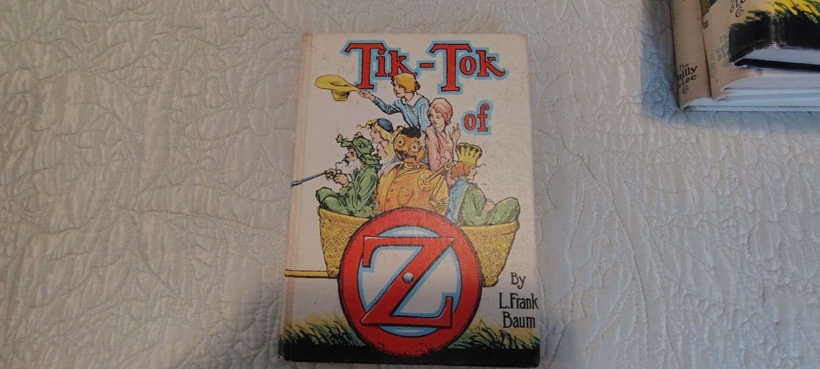 Vintage Wizard of OZ-L. Frank Baum Book Set of 7 Hardcover-1 Paper-Reilly & Lee