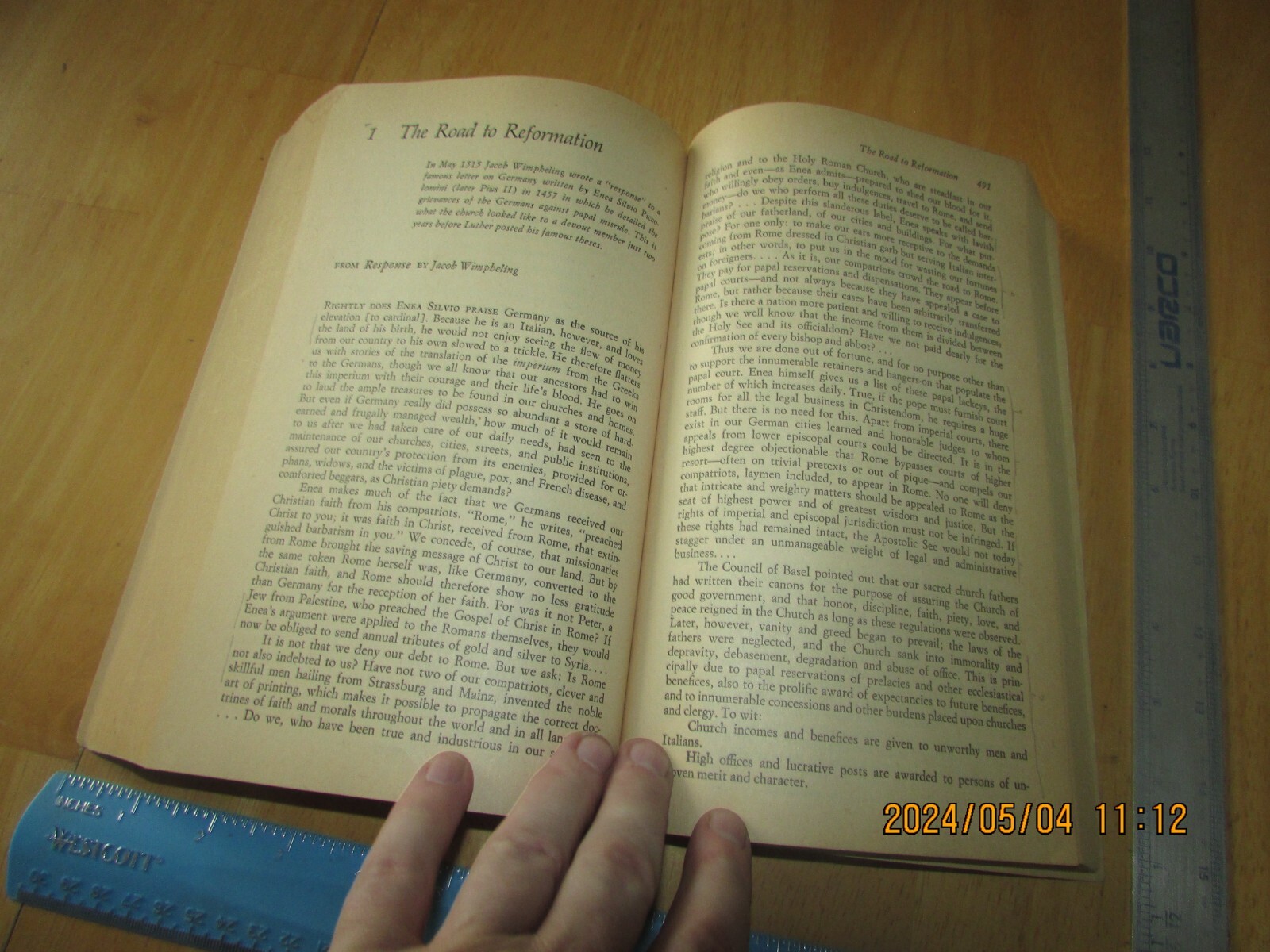 Great Issues in Western Civilization by Donald Kagan, Brian Tierney (1991, Trade