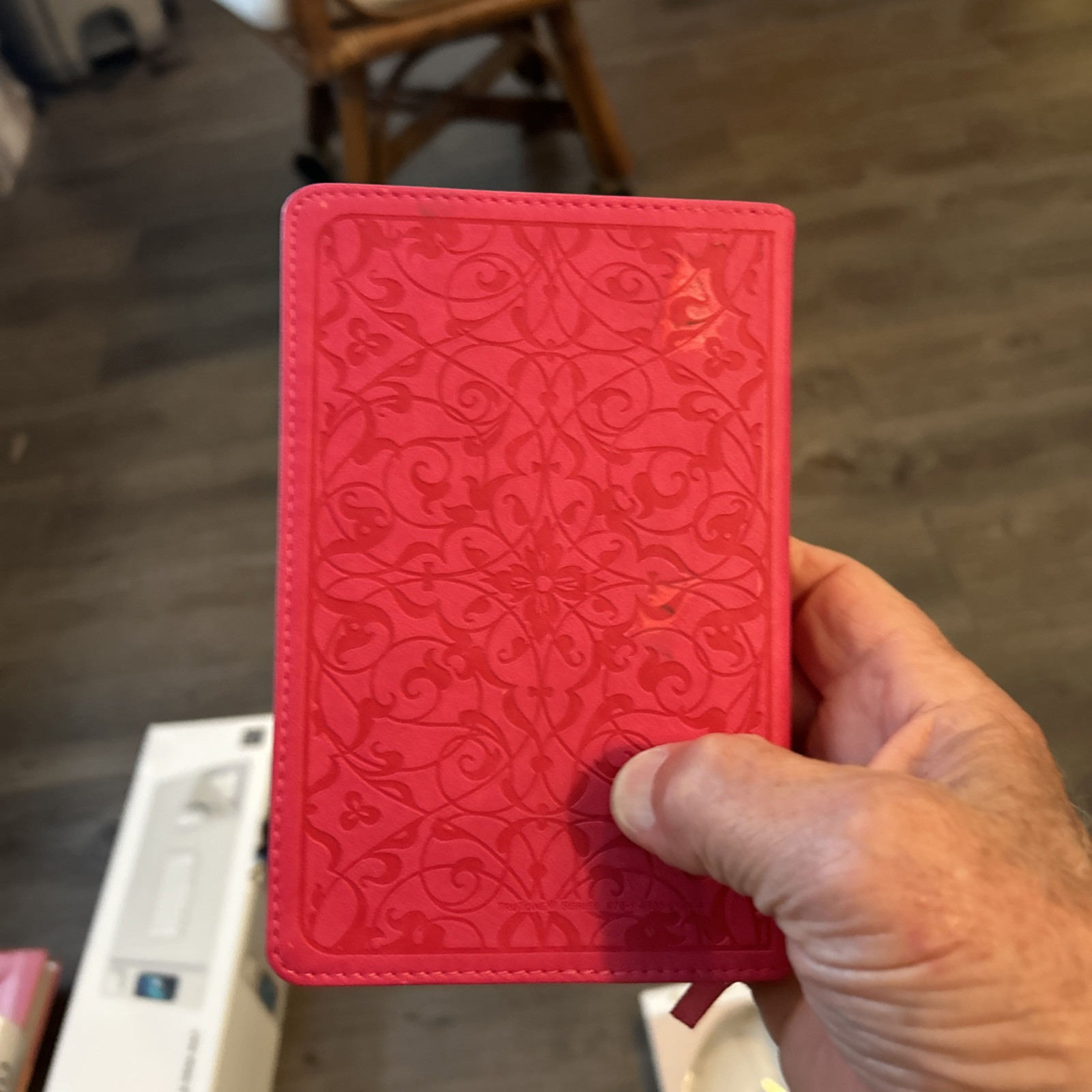 ESV Thinline Bible Floral IMITATION LEATHER 2014 by ESV Bibles
