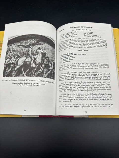 The Historical Cookbook of the American Negro: The Classic Year-Round Cel – GOOD