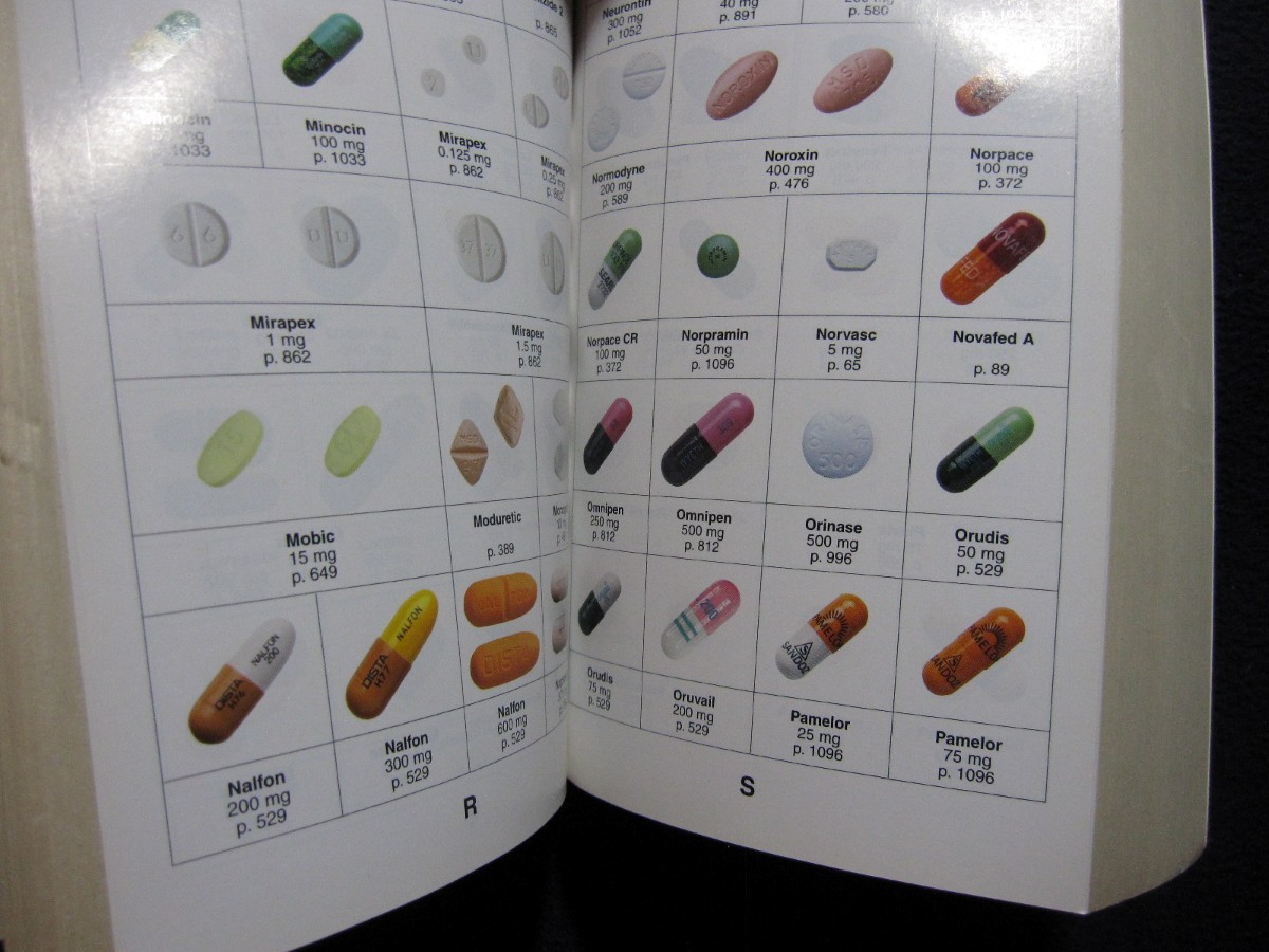 The Pill Book 10th Edition New and Revised [Paperback] Harold M. Silverman