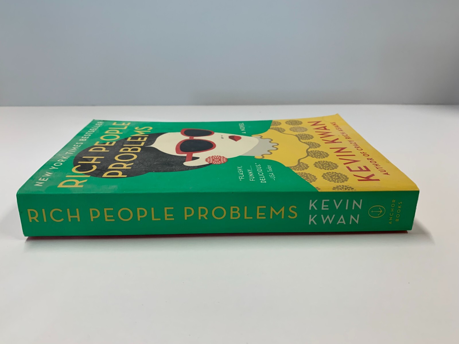 Crazy Rich Asians Trilogy Ser.: Rich People Problems by Kevin Kwan (2018, Trade