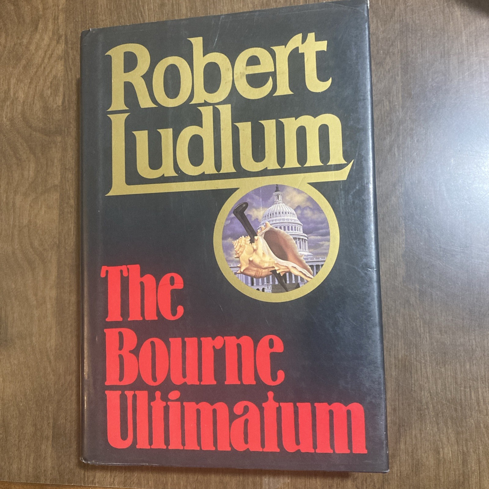 Bourne Ultimatum by Robert Ludlum (1990, Hardcover)
