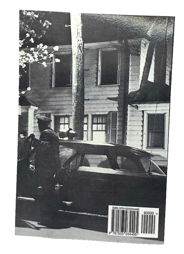 Memories Of A Retired Cop, by Robert Meyerholz, Paperback, 267 Pages-Signed