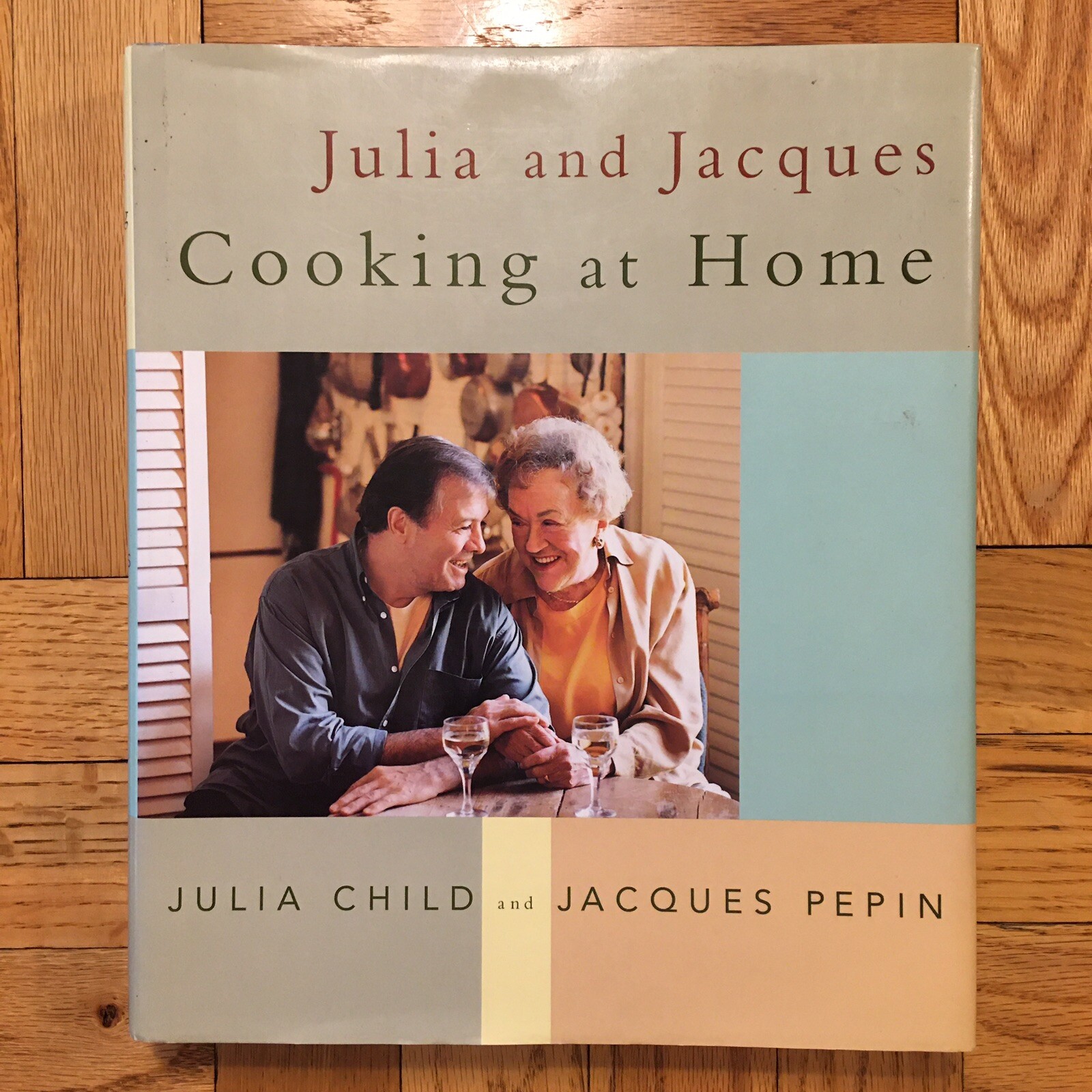 COOKBOOK: Julia and Jacques Cooking at Home. Printed 2000. 430 Pages. Preowned.