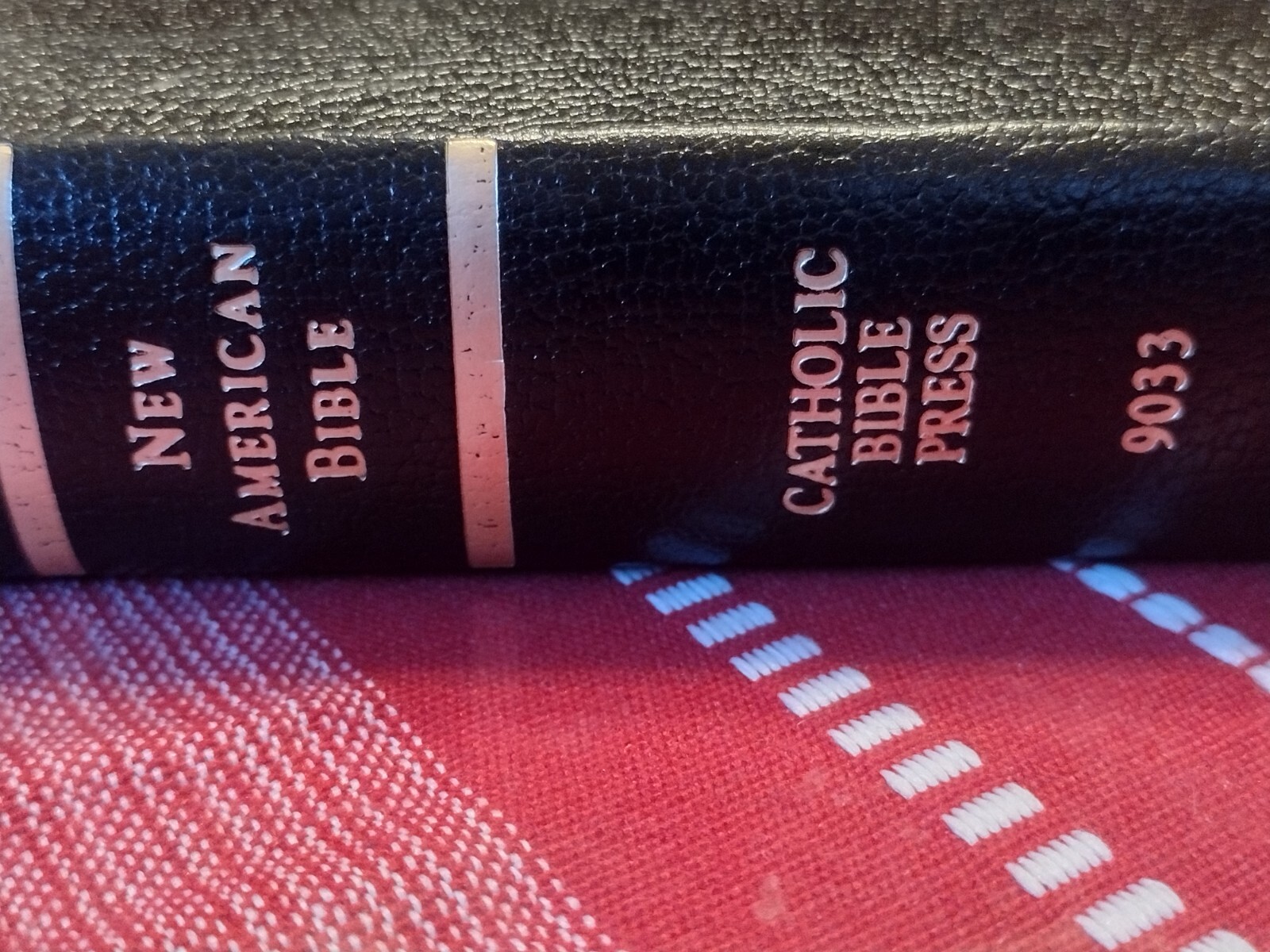 Holy Bible New American Standard Catholic Bible Press 9033 Thomas Nelson