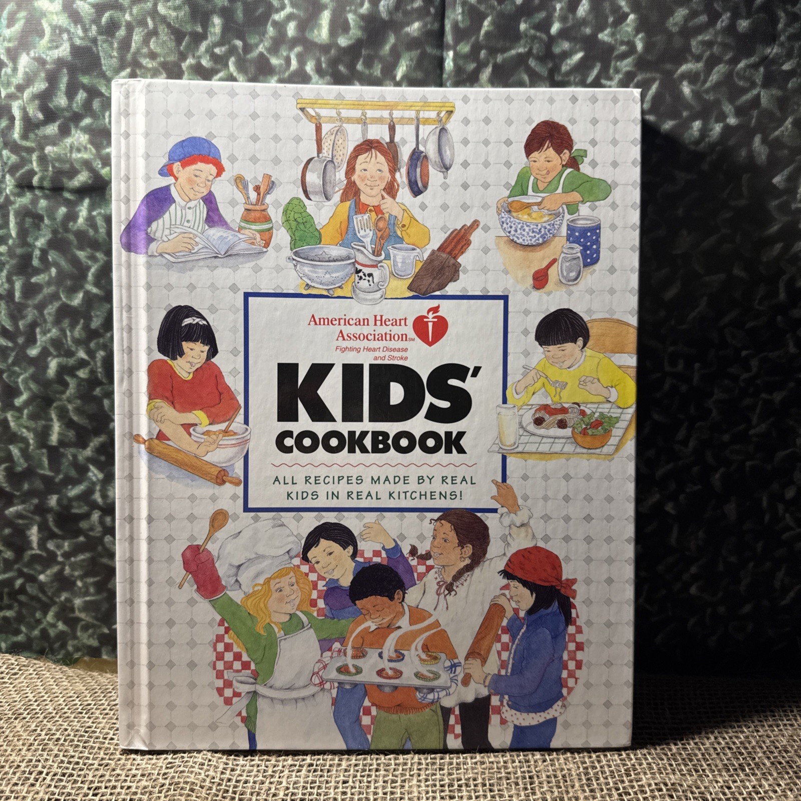 Kids AMERICAN HEART ASSOCIATON Cookbook ALL RECIPES MADE BY REAL KIDS REAL KITCH