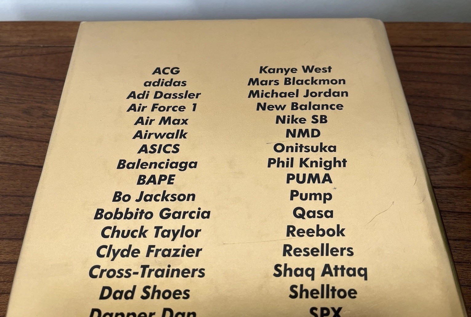 Sneaker Freaker The Ultimate Sneaker Book Simon Wood Shoe History 2018 Hardcover