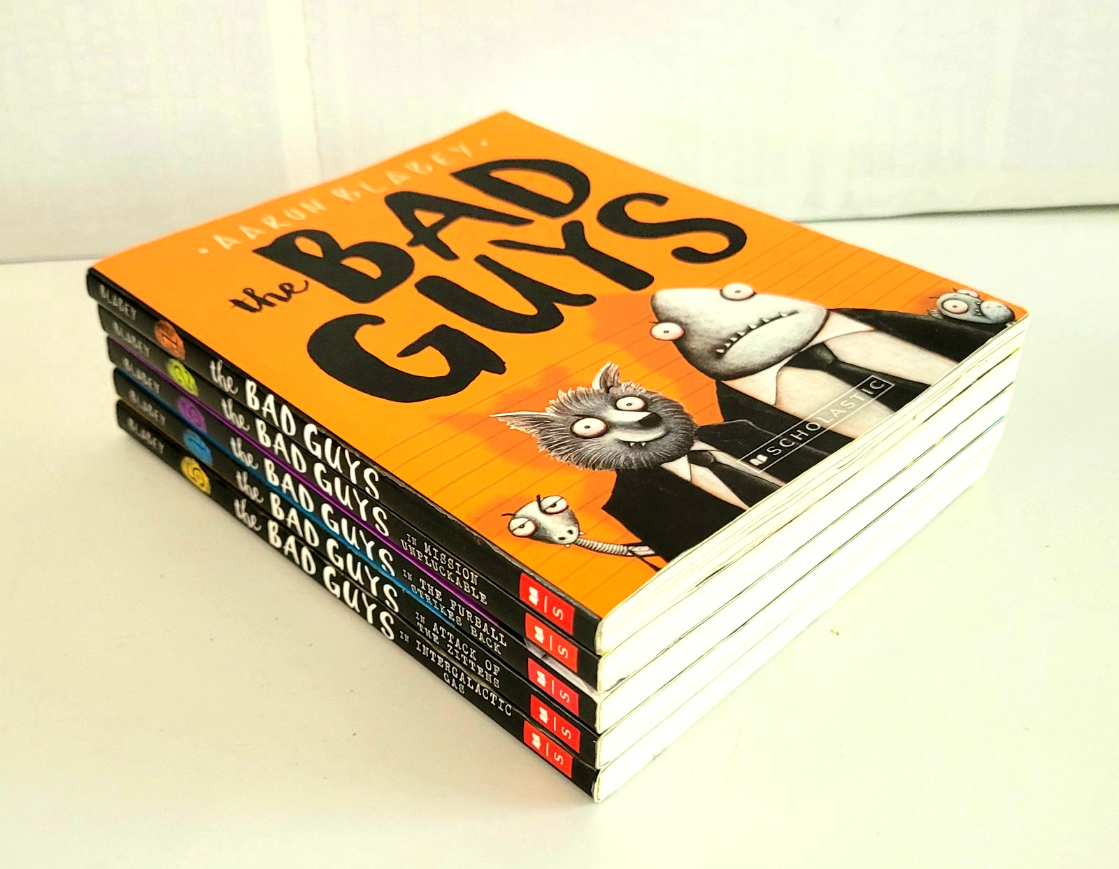 Bad Guys Books 1-5 by Aaron Blabey, Very Good Condition Scholastic