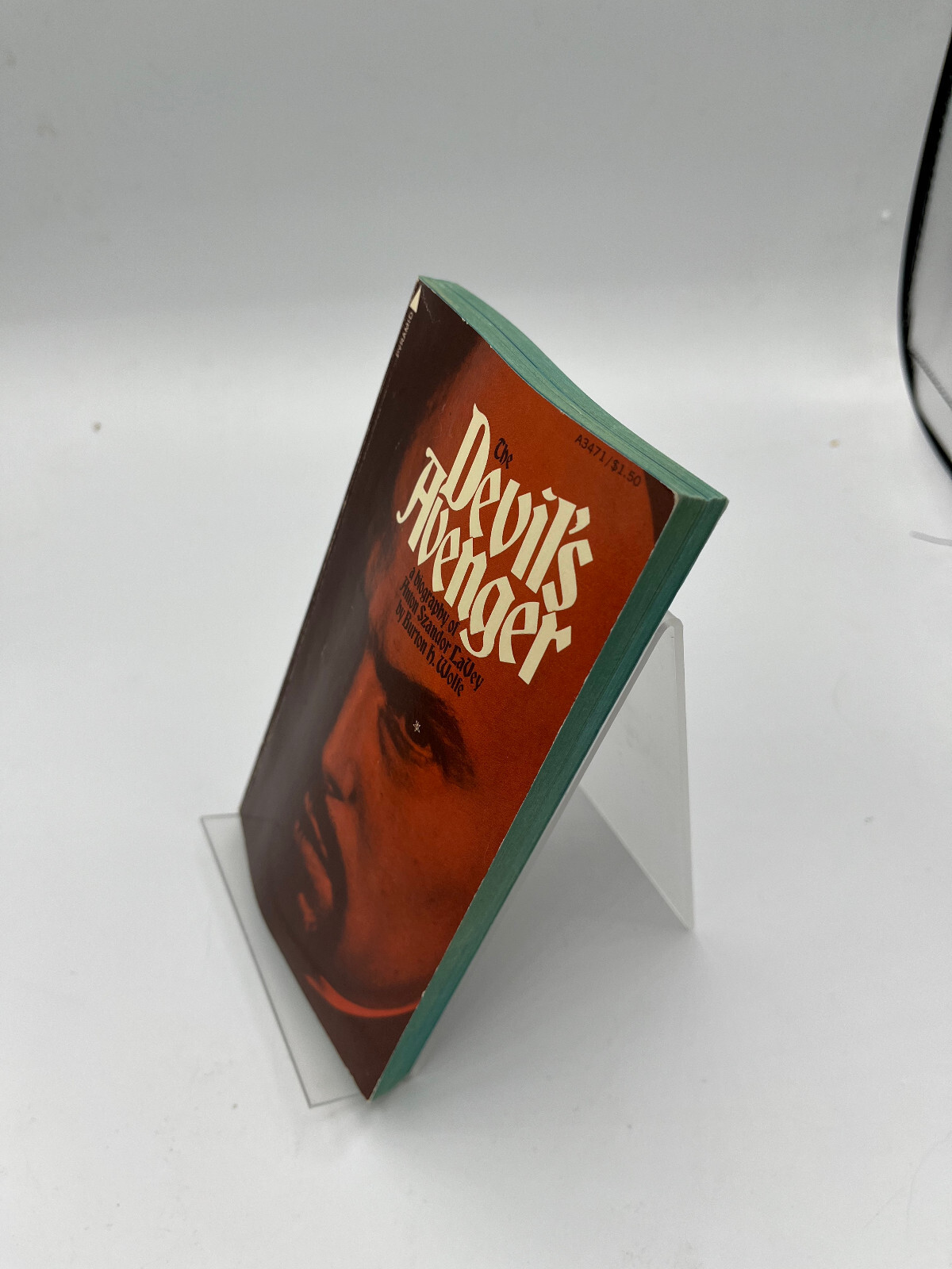 The Devil’s Avenger: A Biography of Anton Szandor La Vey 1st Edition Wolfe 1974