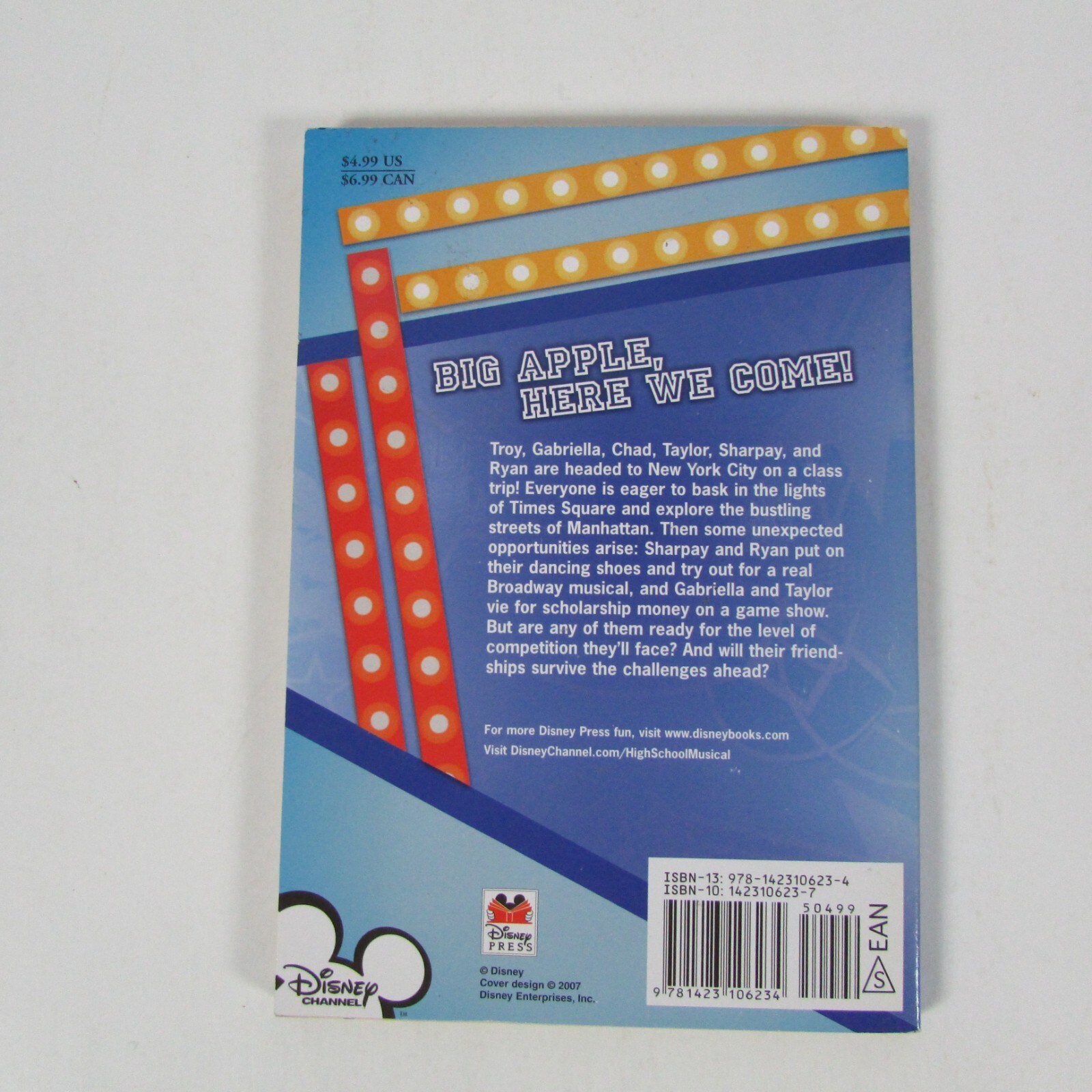 7 Juvenile Fiction Paperback and Hardcover Books