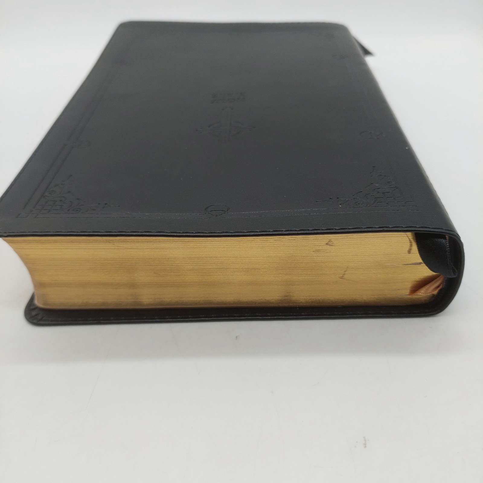 Holy Bible New American Revised Edition Large Print By Catholic Bible Press 2011