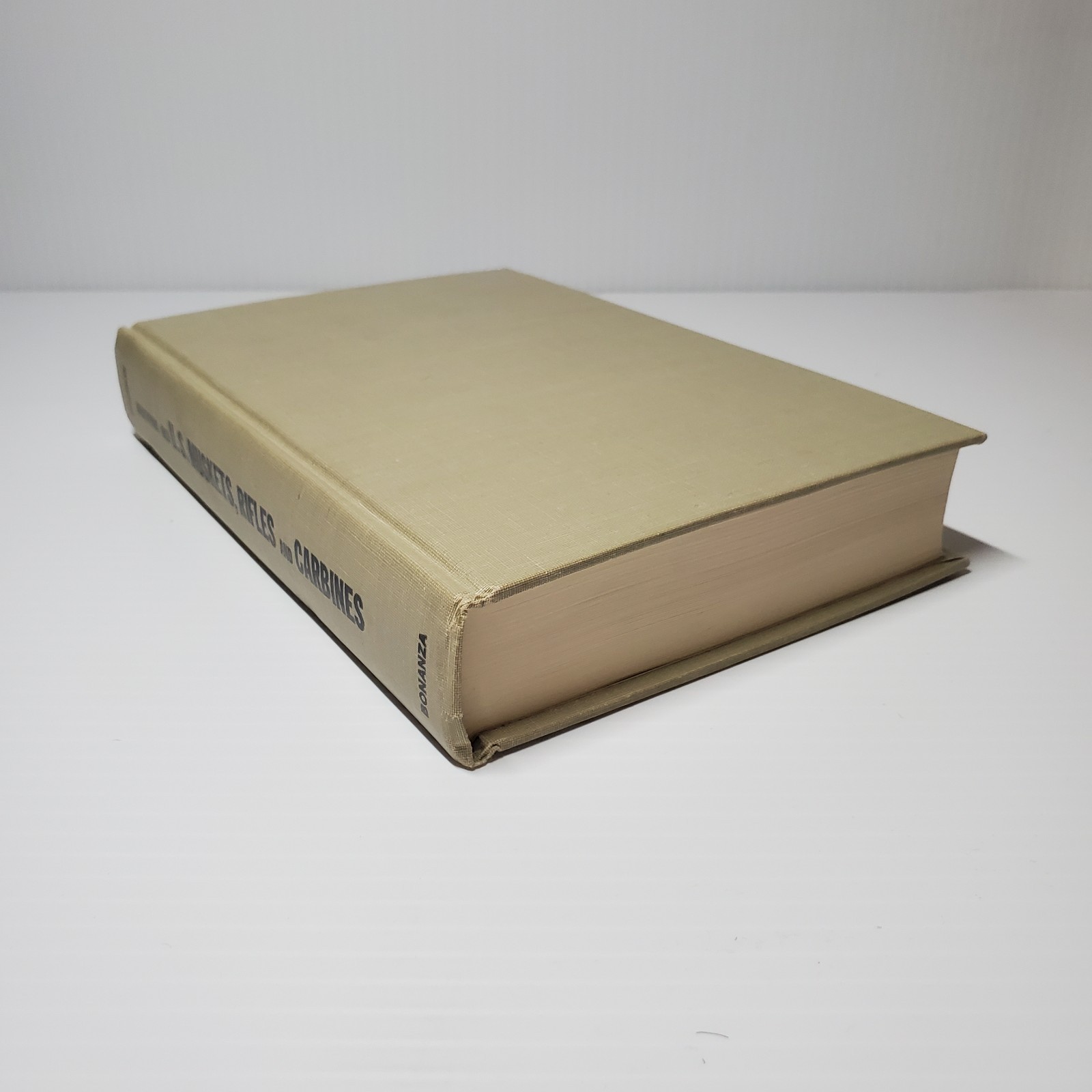 Identifying Old U.S Muskets, Rifles & and Carbines by Arcadi Gluckman (1965 HC)