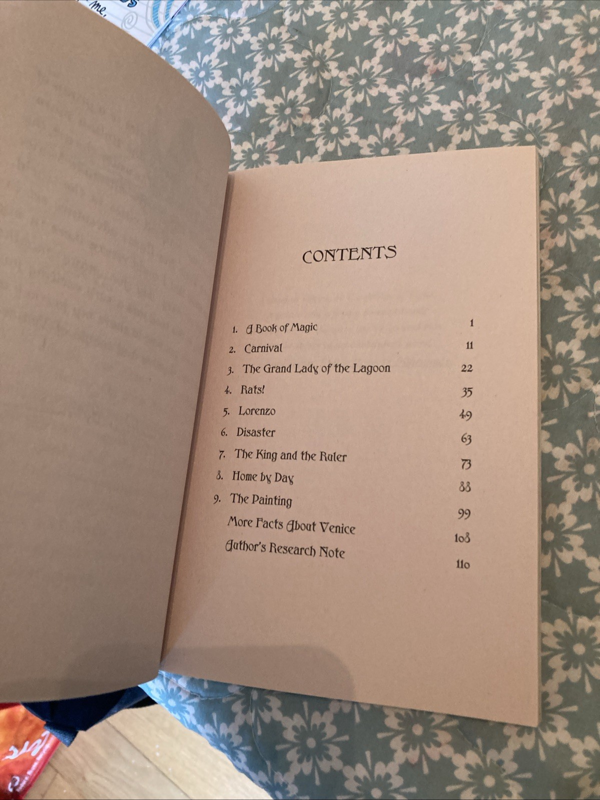 Carnival at Candlelight by Mary Pope Osborne (2006, Digest Paperback)