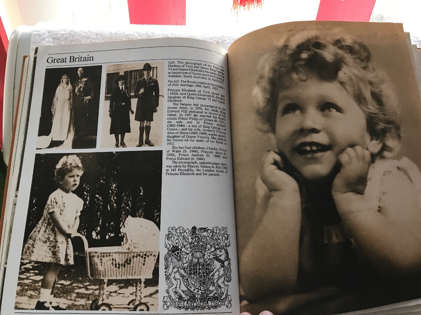 The Golden Age Of Royalty-1983-hardbound-139 Pgs