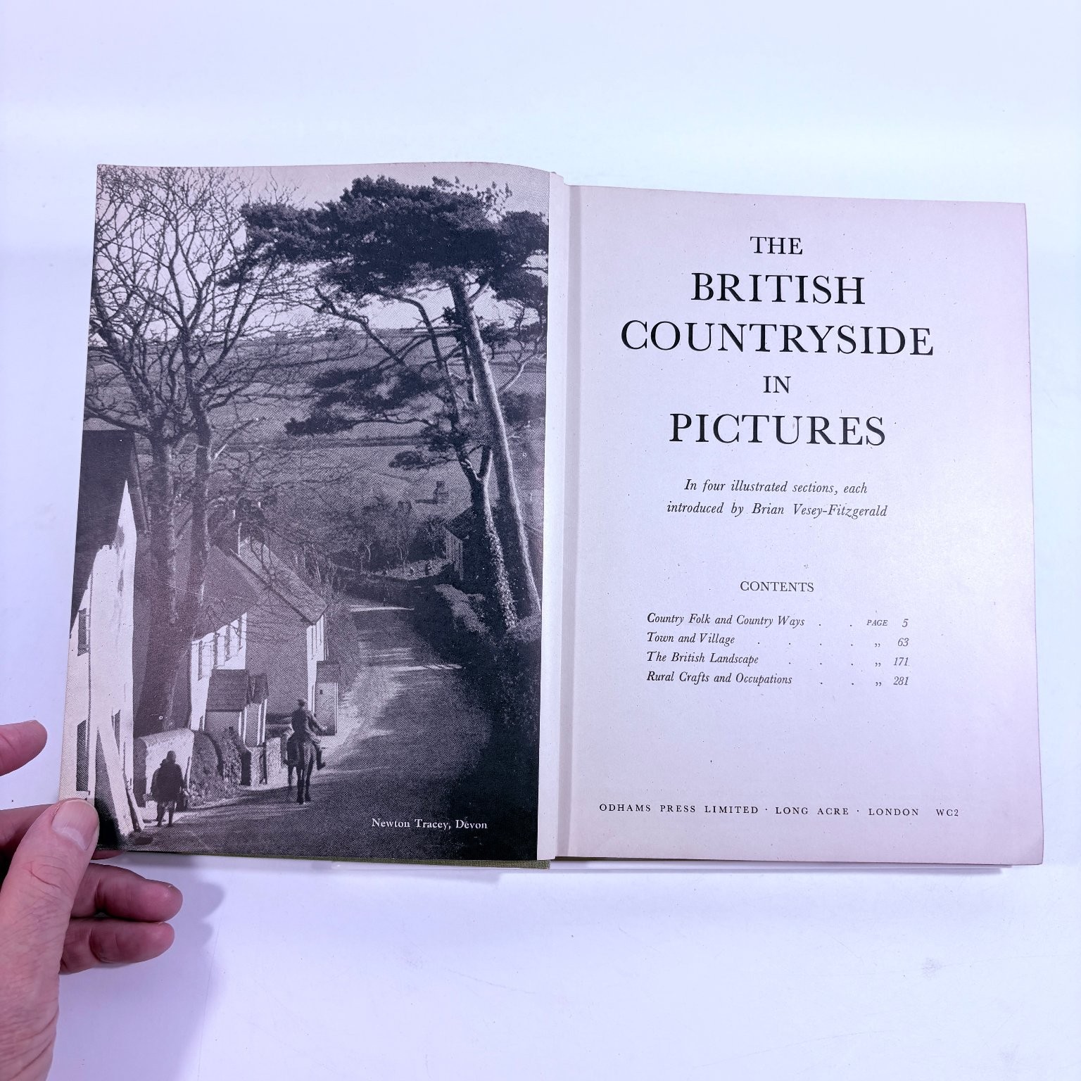 The British Countryside in Pictures Odhams 1953 Illustrated Photography