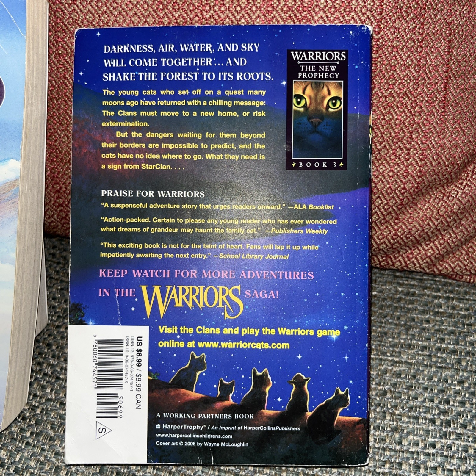 The New Prophecy Warriors Erin Hunter Paperback Volumes 1-4, 6 Lot, Set, 2006