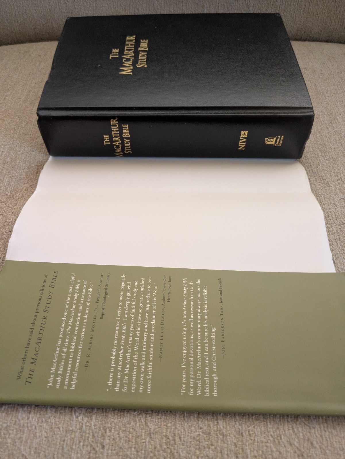 The MacArthur Study Bible: New International Version, Signature Series | 2013