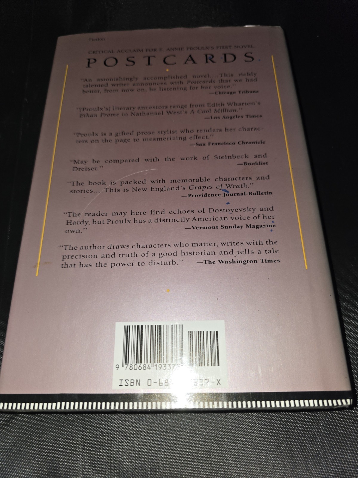 E. Annie Proulx The Shipping News Paperback Fiction Novel English Scribner Adult