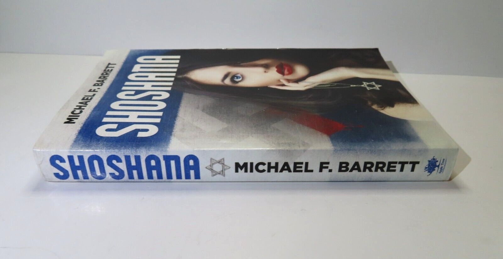 Shoshana by Barrett, Michael F. – Paperback