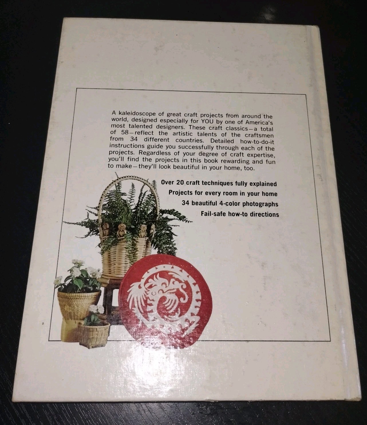 Crafts From Around the World B.J. Casselman Meredith Corp 1975 HC Illustrated