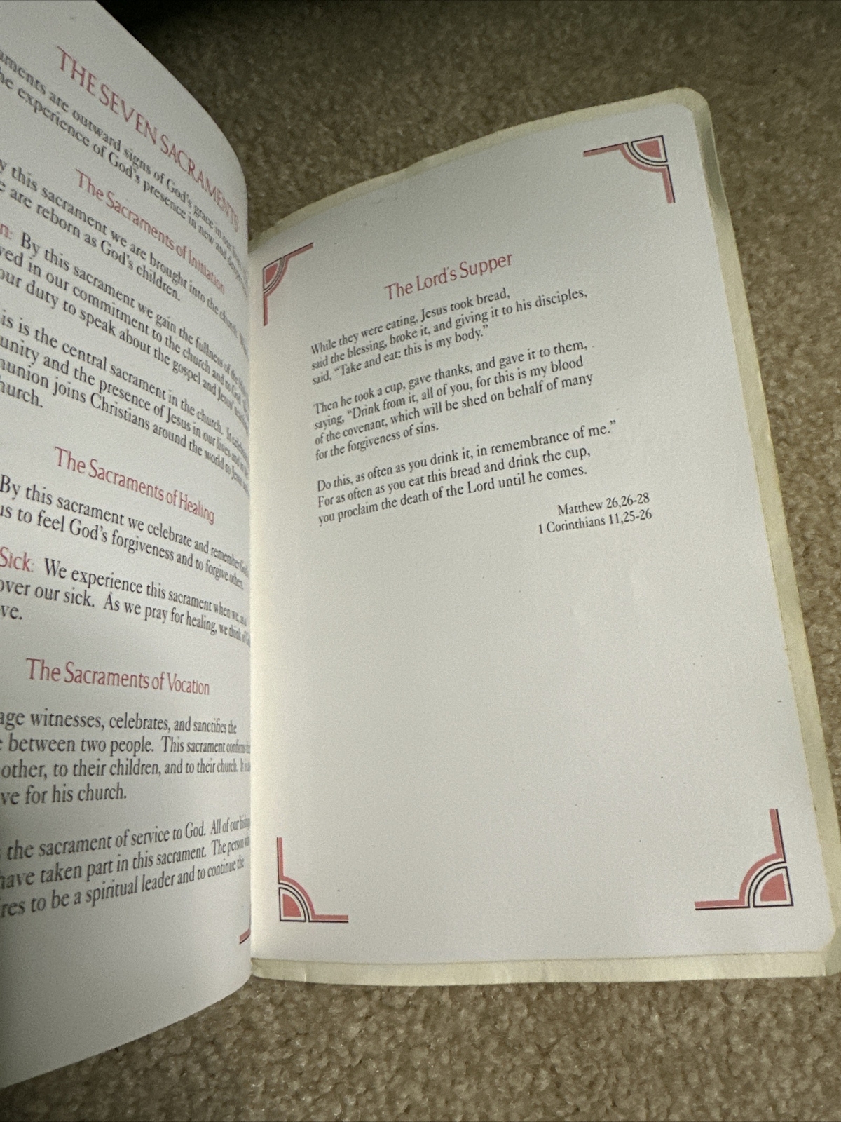 The New American Bible Catholic World Press w/ Tabs 1997 Ivory Faux Leather