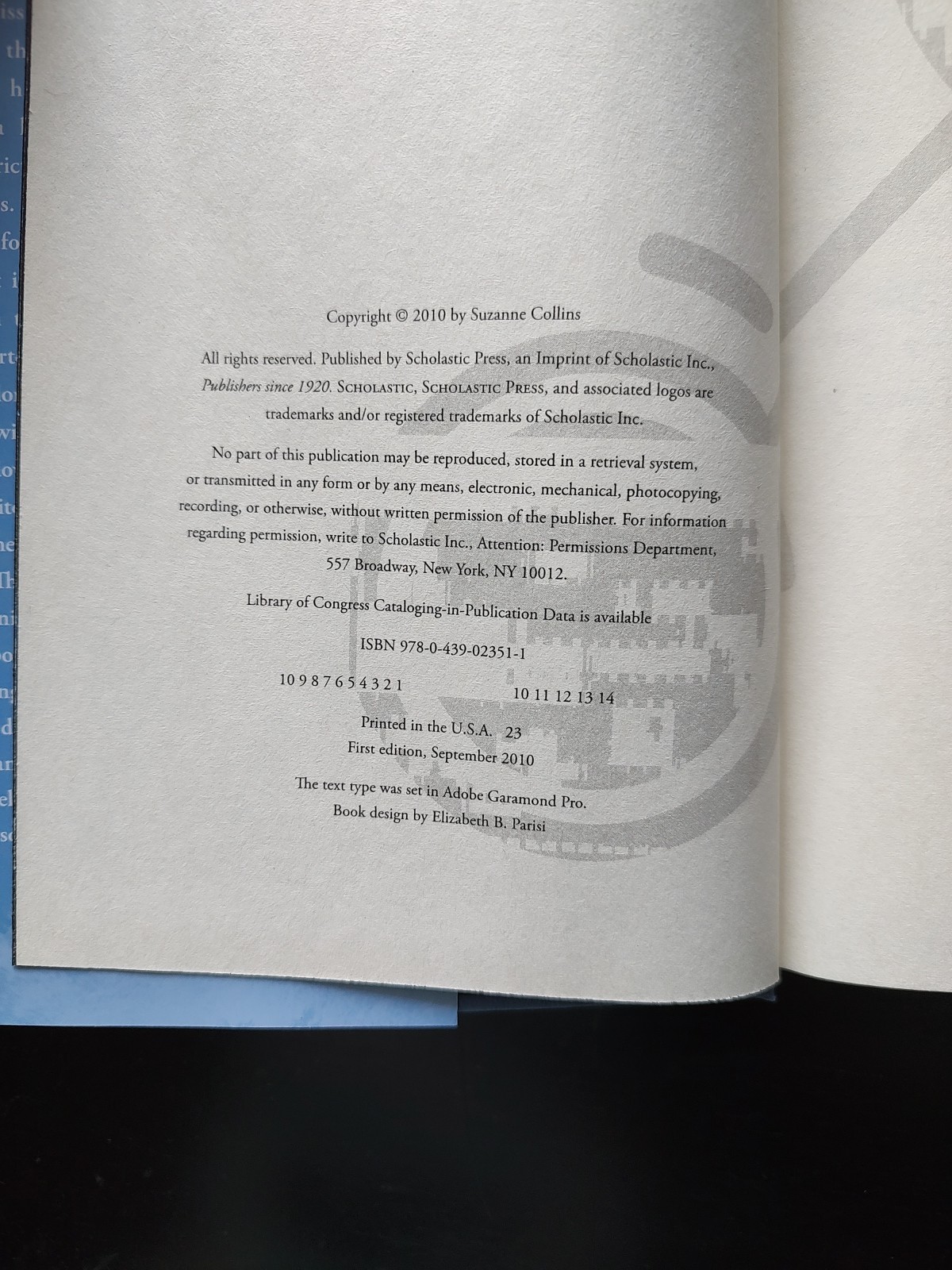 Mockingjay Suzanne Collins 2010 HCDJ 1st First Edition 1st Printing Book Jacket