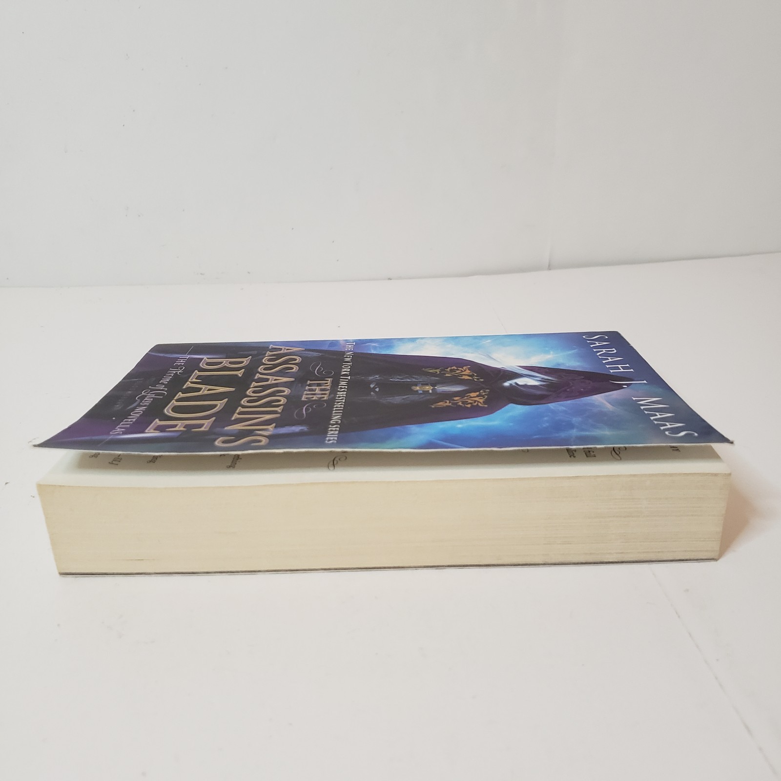 The Assassin’s Blade PB Book Sarah J Maas Throne of Glass Prequel Novella 1st Ed