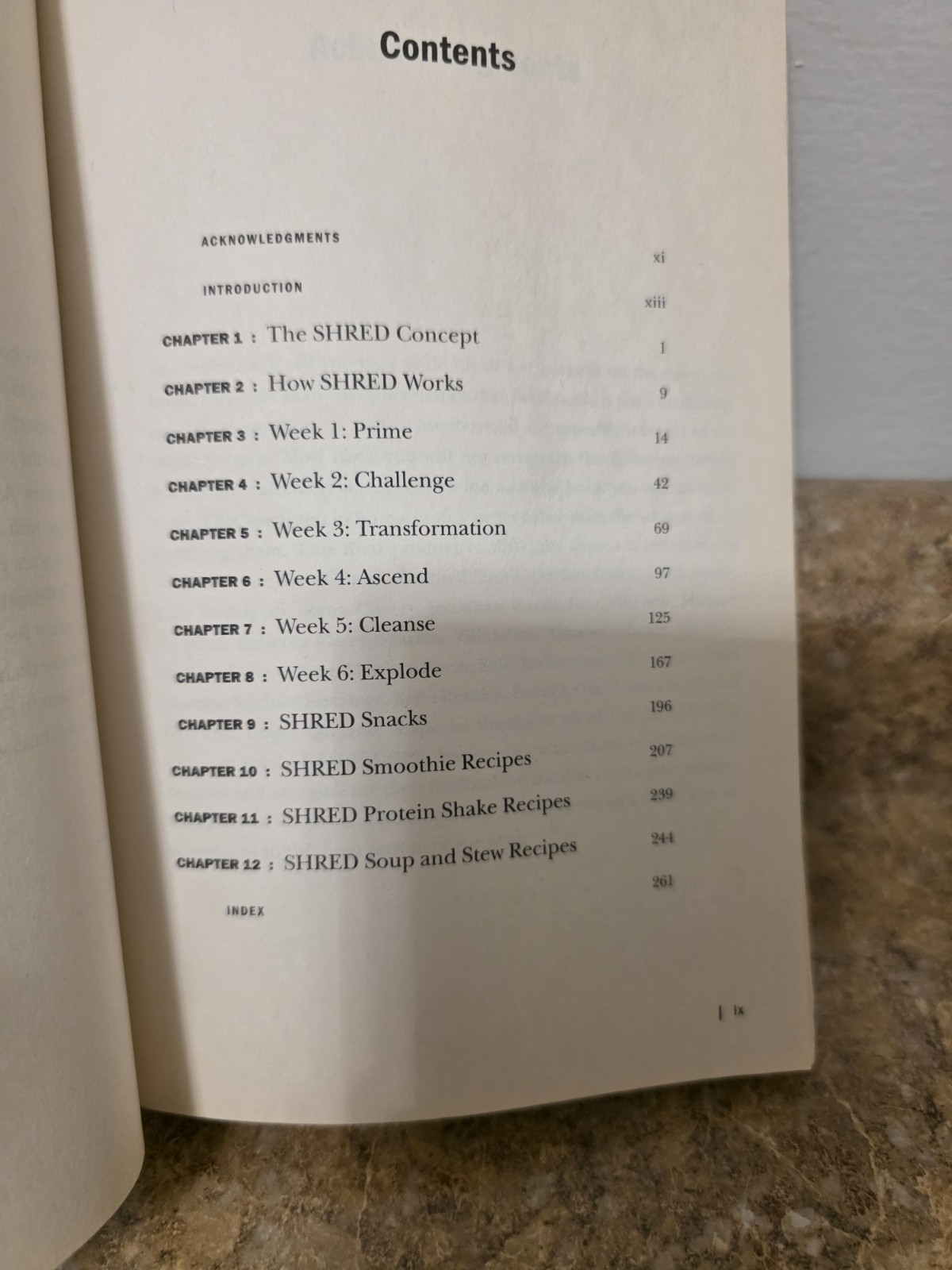 The SHRED Revolutionary Diet Ian K. Smith, MD 268 pages soft cover book