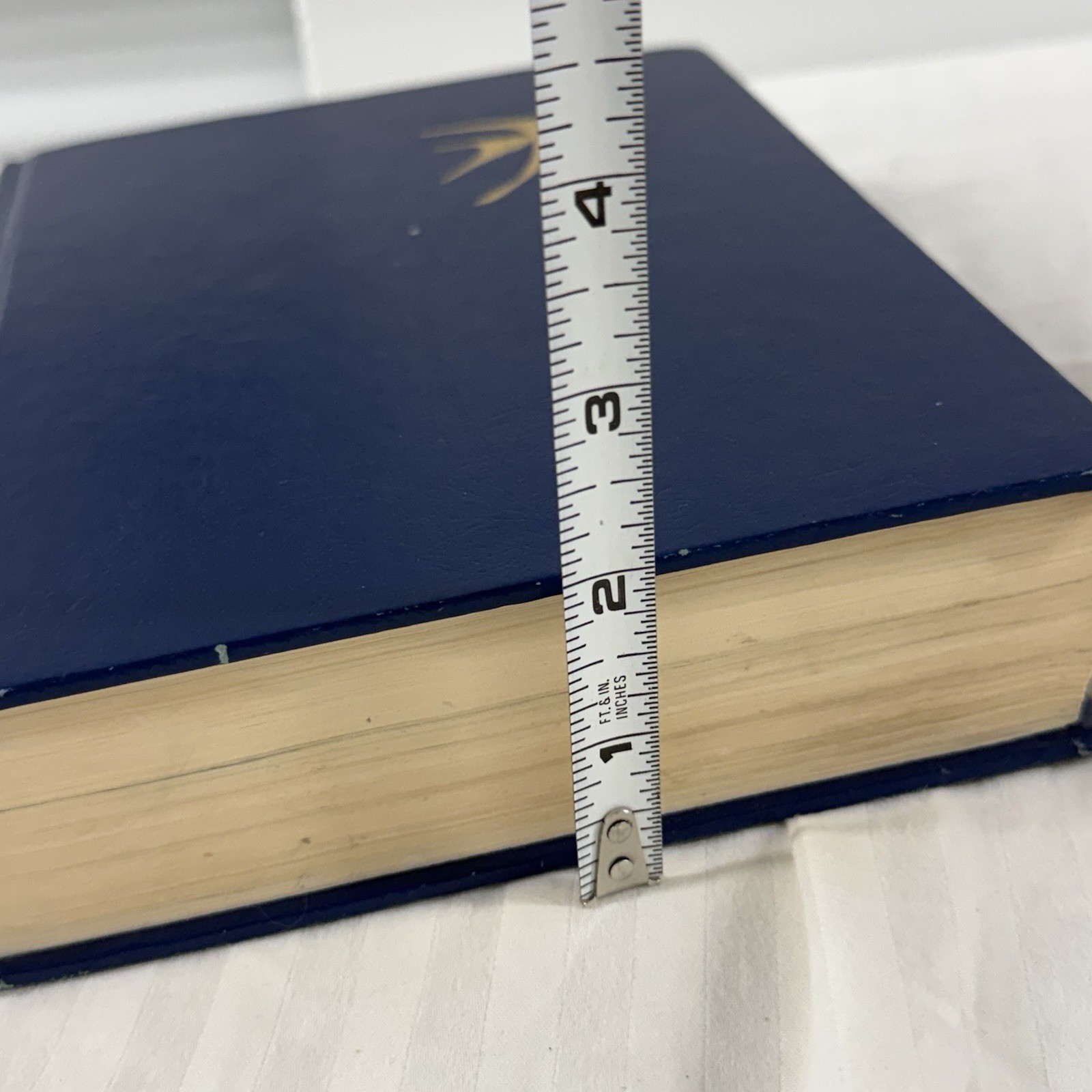 The Life Recovery Bible – The Living Bible – 1992 – Hardcover Blue