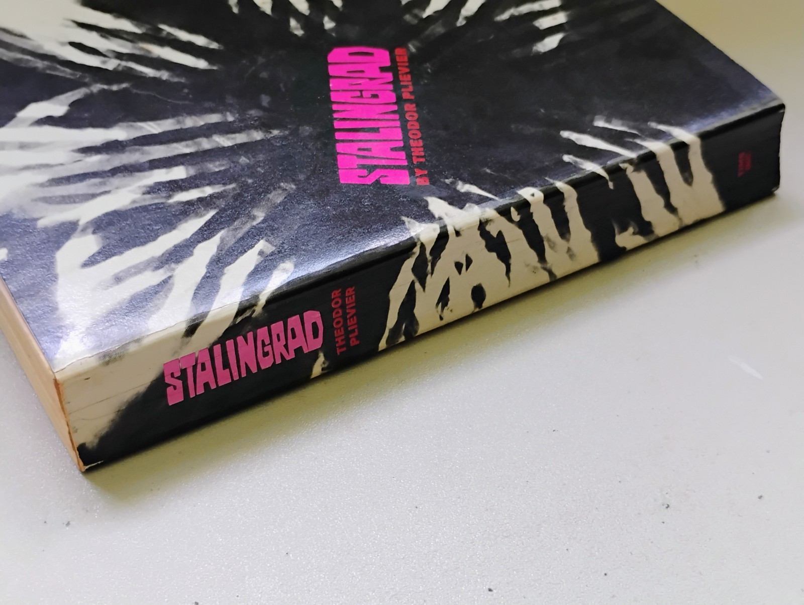 Stalingrad by Theodore Plievier 1966 World War II Paperback