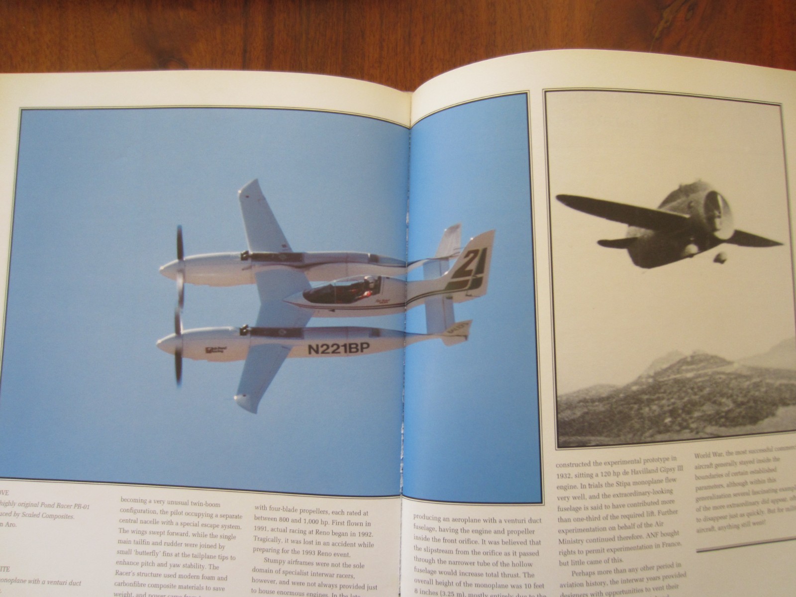 The Worlds Strangest Aircraft – Michael Taylor, Very Good Condition
