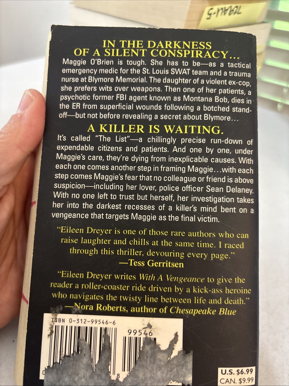 Lot of 10 – Mystery and Thrillers – Mixed Authors – FREE SHIPPING