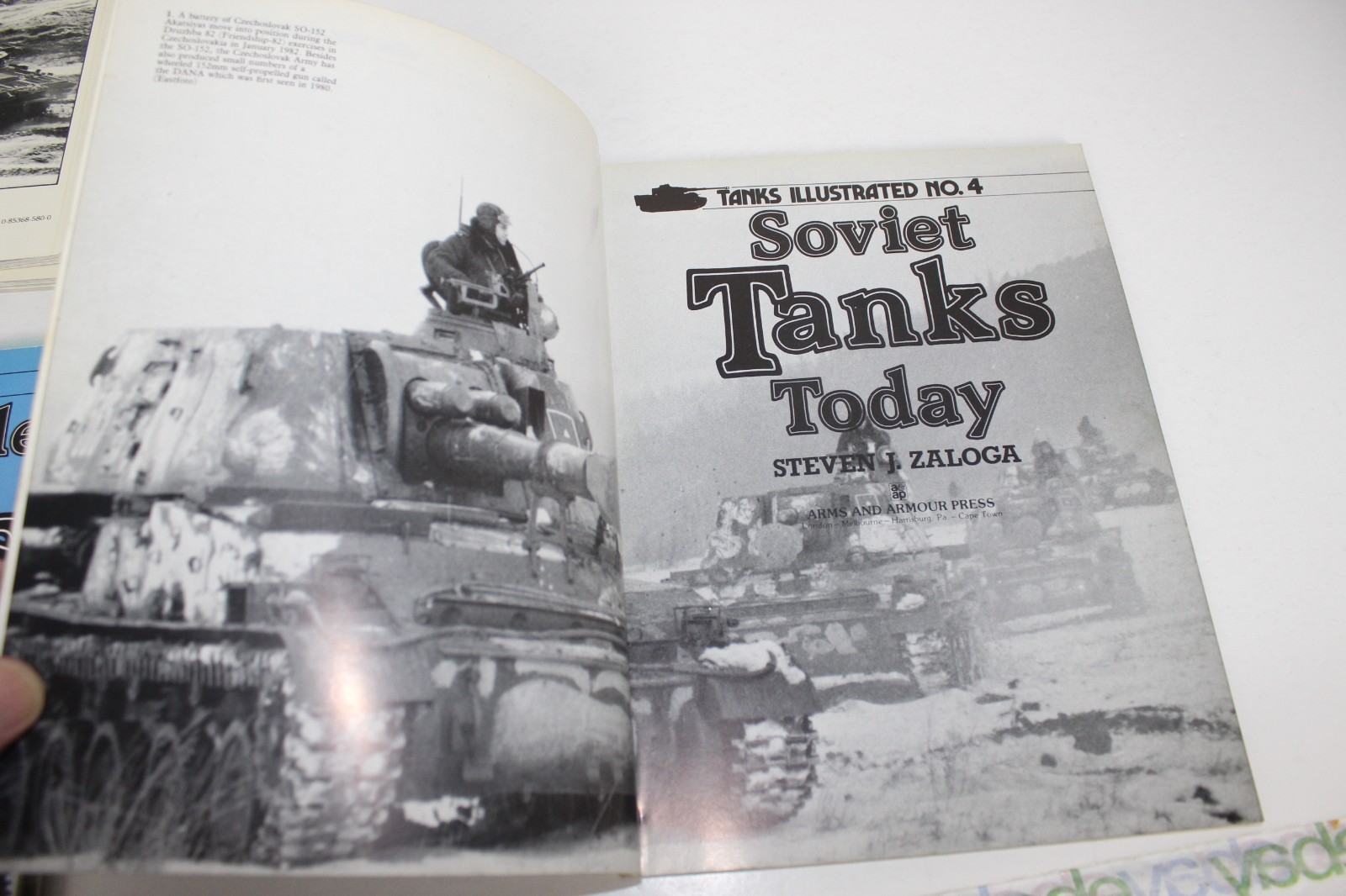 Lot of 6 Tanks Illustrated Arms and Armour Press – Nos. 1, 2, 3, 4, 5, 6 LN