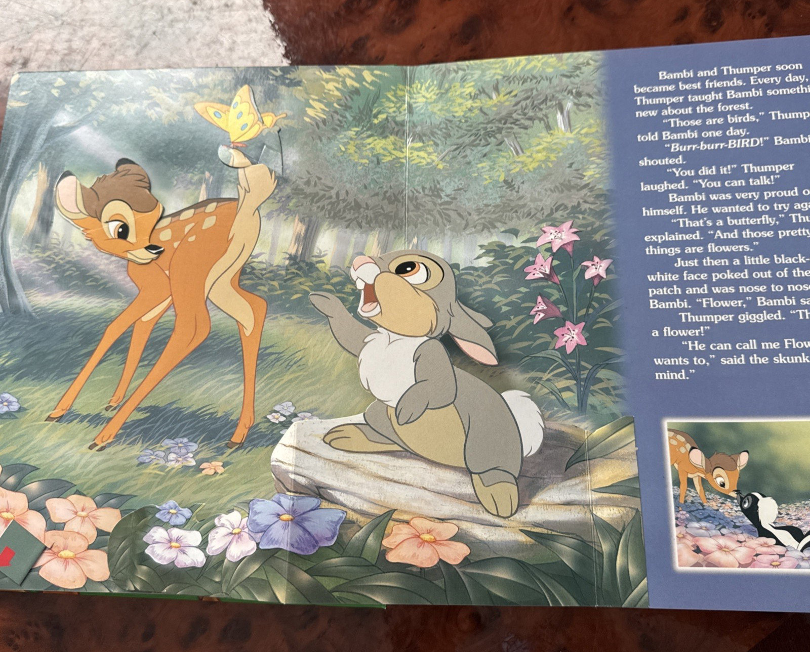 Like NEW !! Walt Disney BAMBI POP-UP STORYBOOK-Hardcover-2006 Bendon Publishing