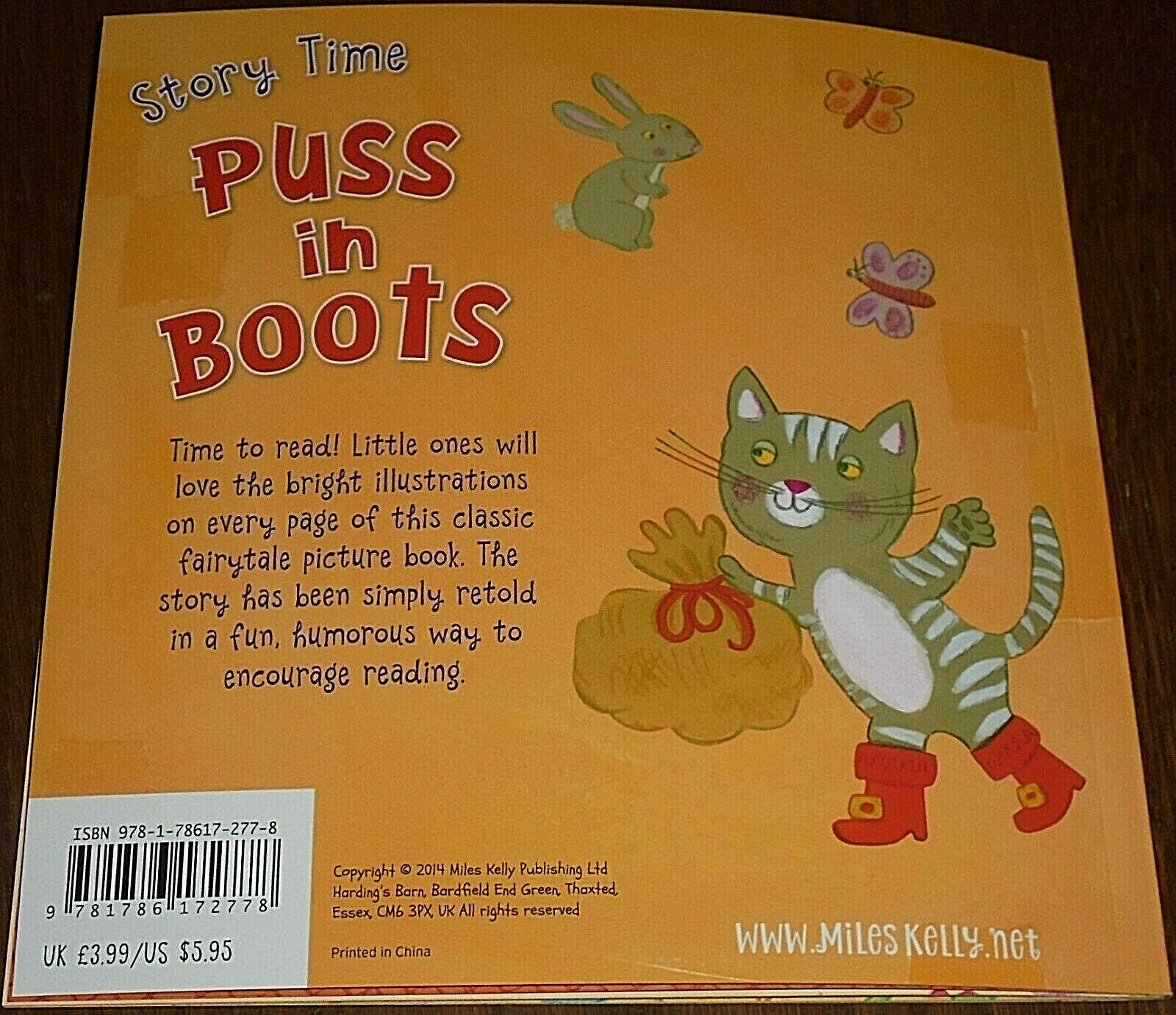 STORY TIME PUSS IN BOOTS BOOK (17cm X 17cm) 2014 BRAND NEW