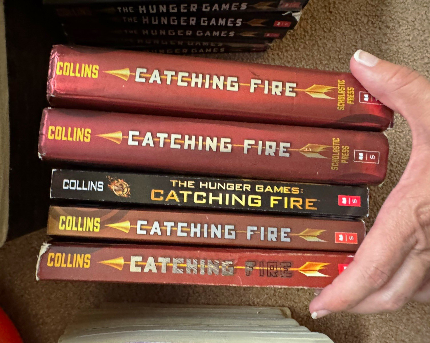 Lot of 5 Scholastic The Hunger Games Catching Fire by Suzanne Collins