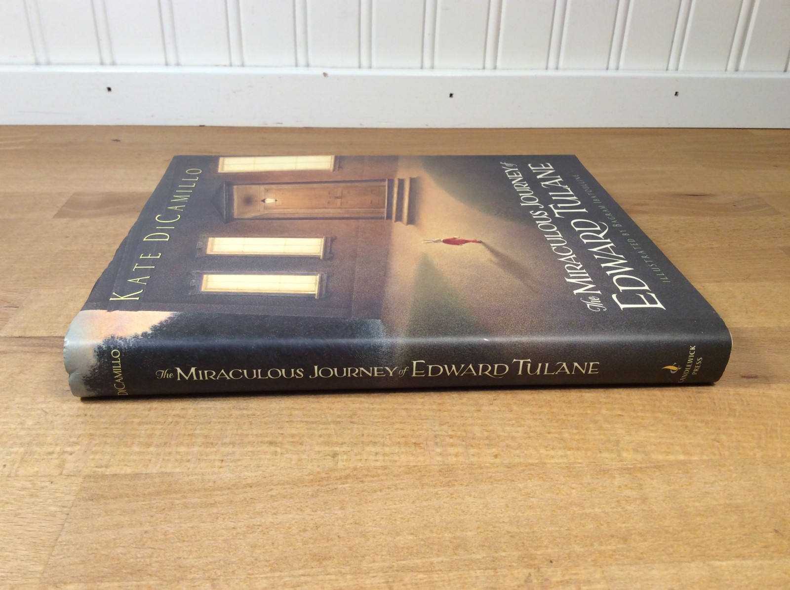 The Miraculous Journey of Edward Tulane, SIGNED DiCamillo, Hardcover 1st Print