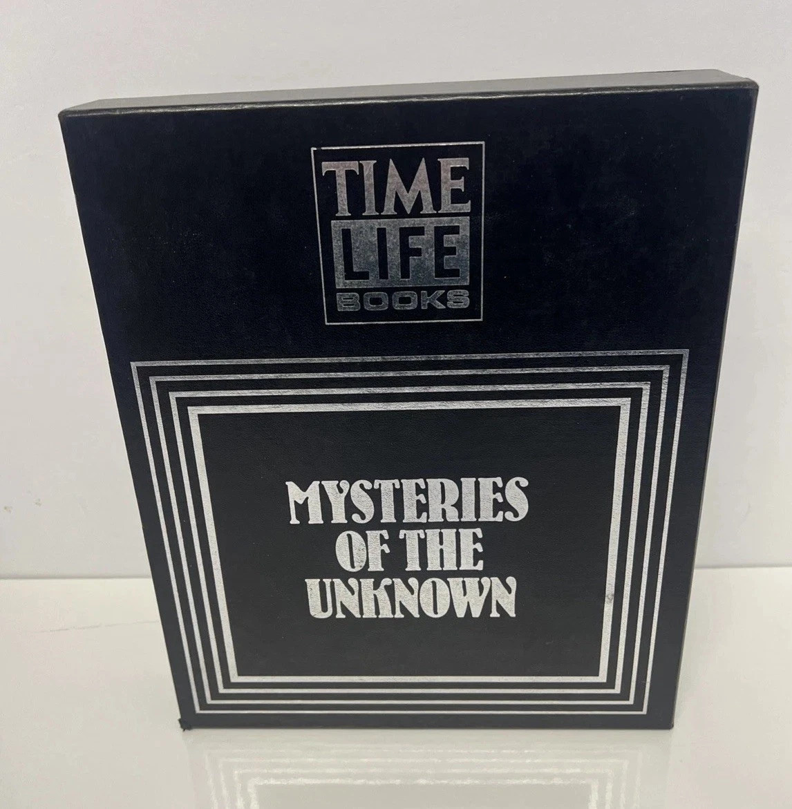 LOT OF 2 MYSTERIES OF THE UNKNOWN Mystic Places & UFOs TIME LIFE HC BOXED SET