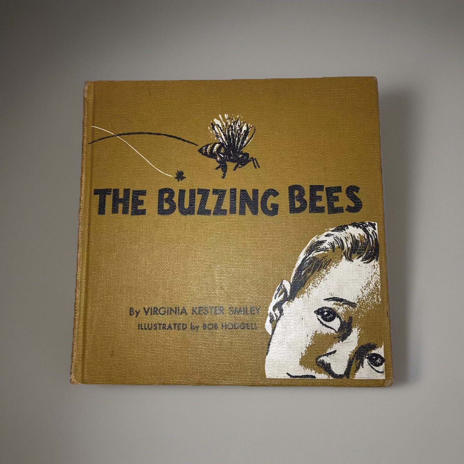 The Buzzing Bees Virginia Kester Smiley 1957 Children Vintage Children’s Book