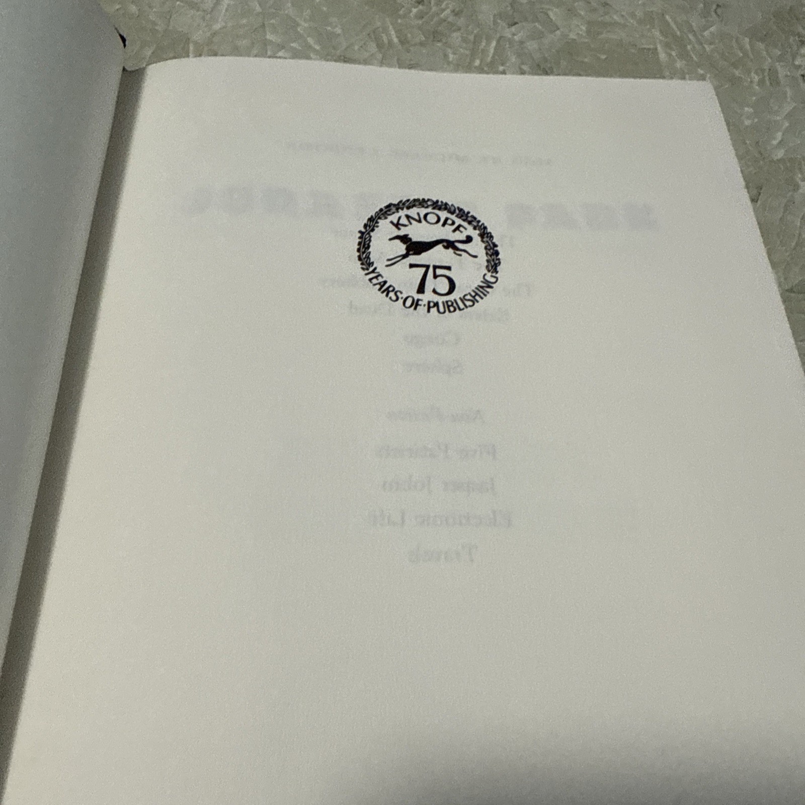 1990 Michael Crichton’s JURASSIC PARK Black Hardcover Borzoi Knopf No Barcode