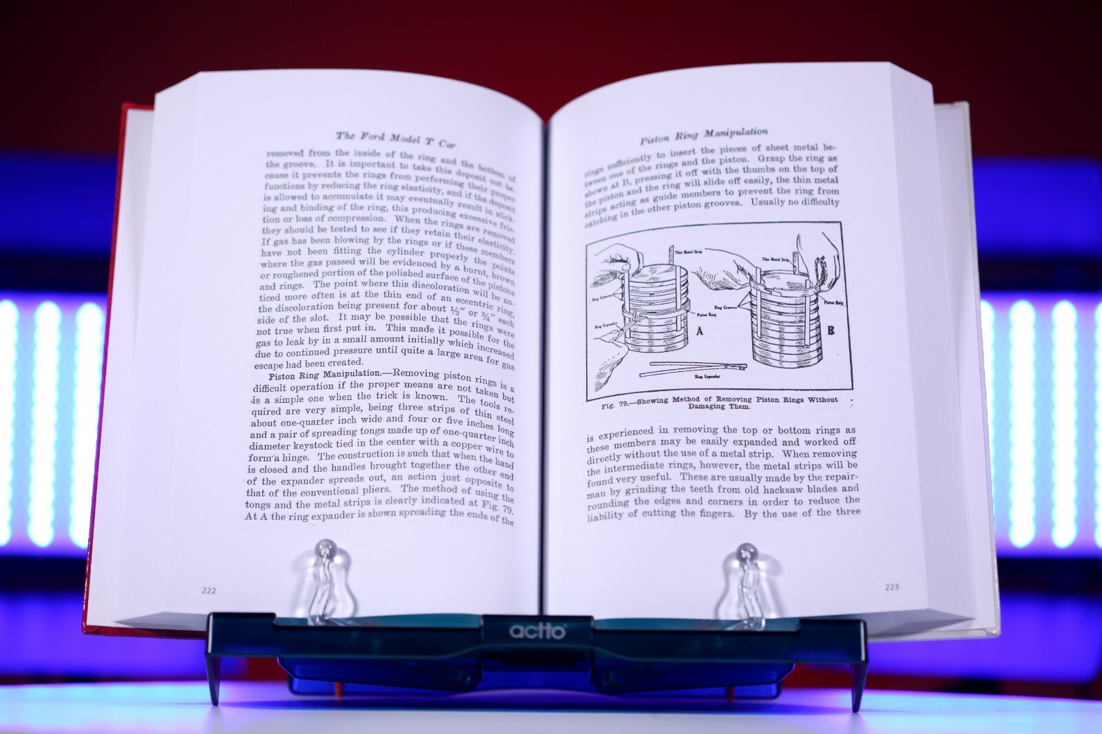 HARDCOVER The Complete Ford Model T Guide: Enlarged Illustrated Special Edition