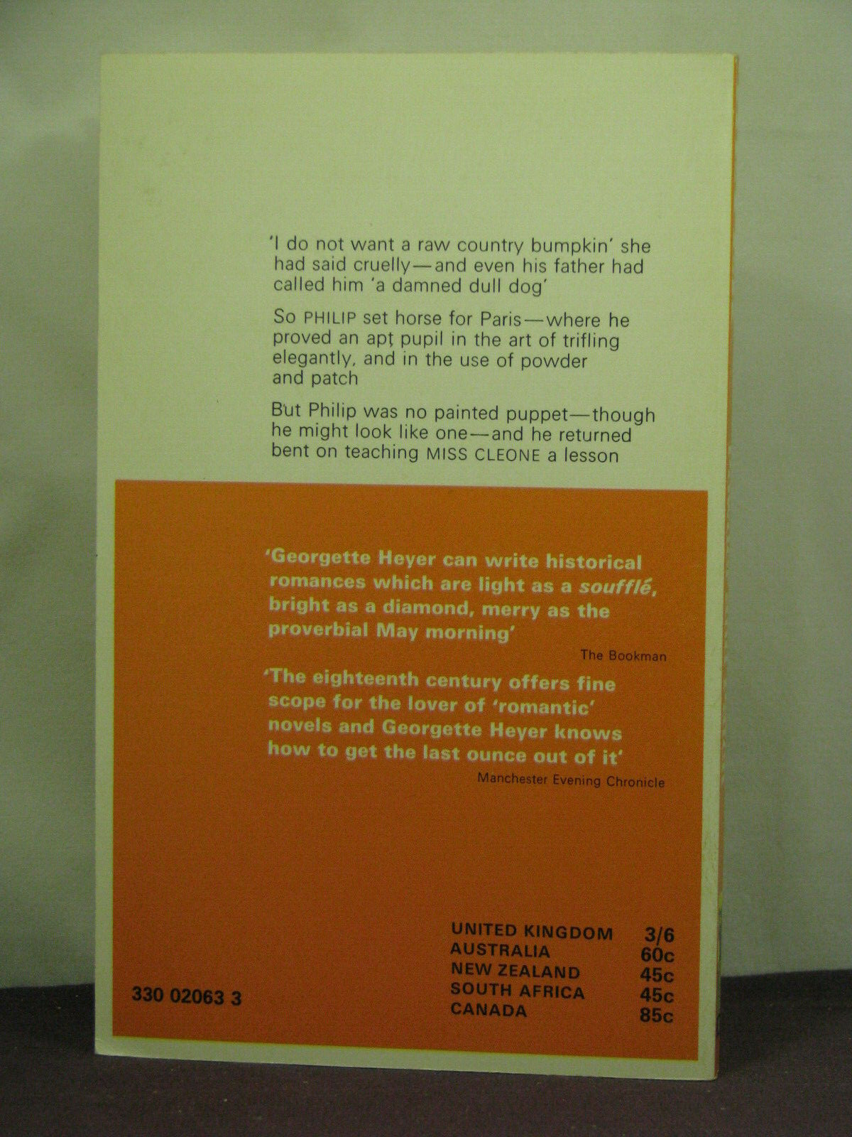 Powder and Patch by Georgette Heyer (1968,UK PB) 18th cent England/Paris romance