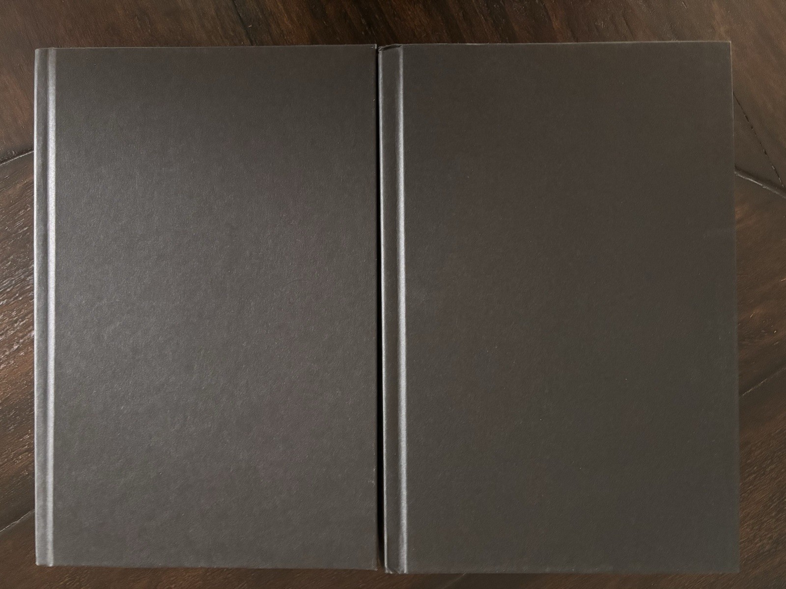 New Shield of Sparrows Rites of the Starling 1st Edition Deluxe Sprayed Edges
