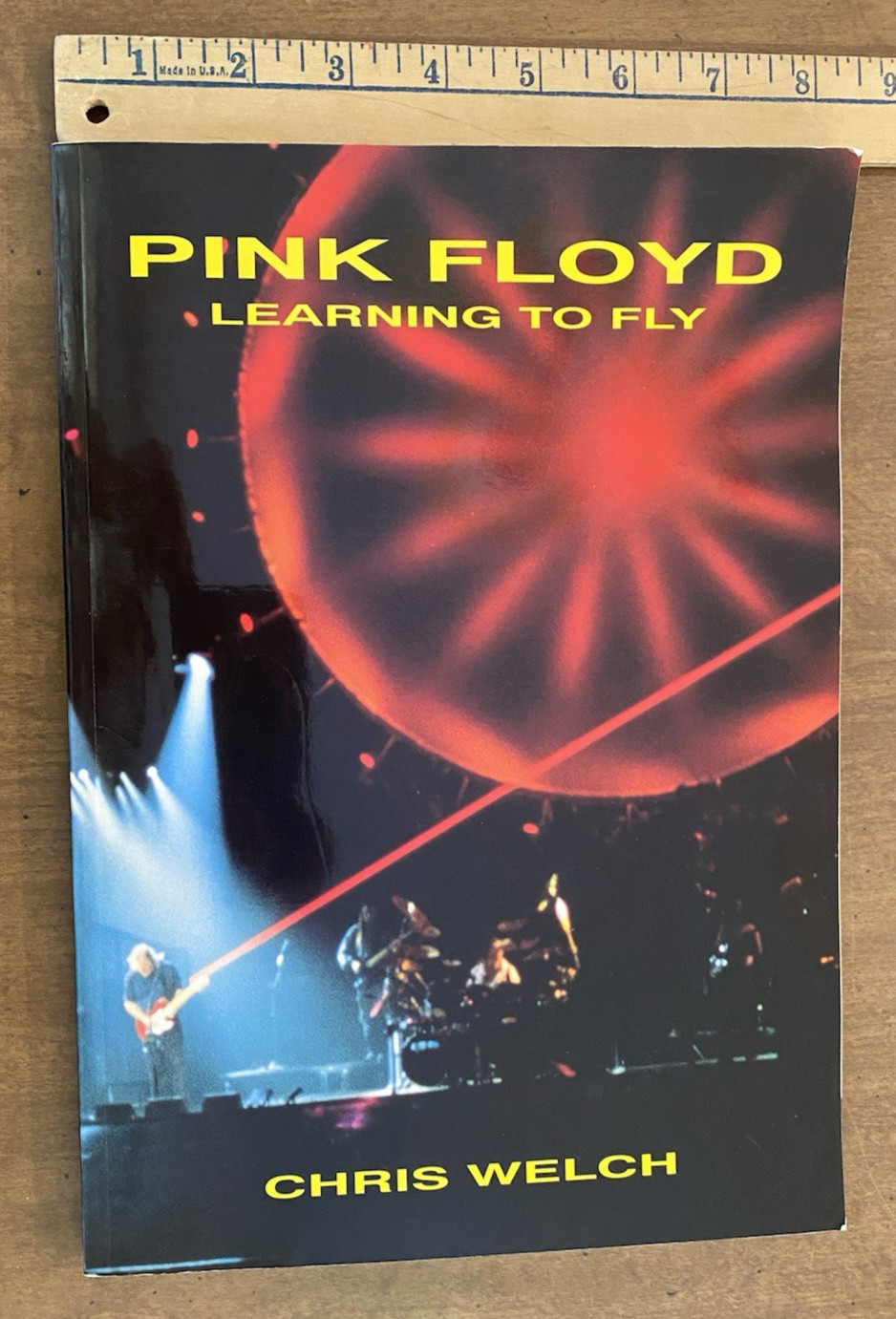 Pink Floyd, “Learning to Fly” by Chris Welch, 1994, Rare Rock band Music book
