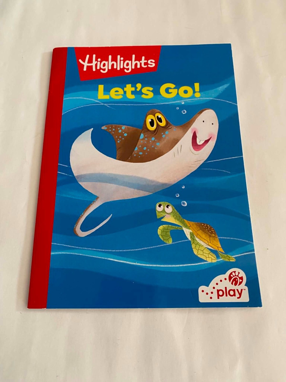 Chick-fil -A Book Highlights “Let’s Go ! ” Kids Meal Premium – Pb book LIKE NEW